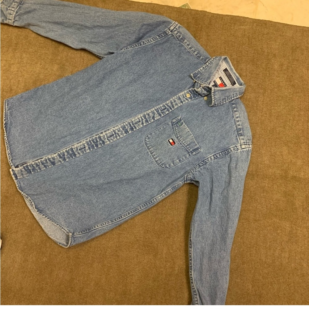 Button down Tommy boys - Picture 3 of 3
